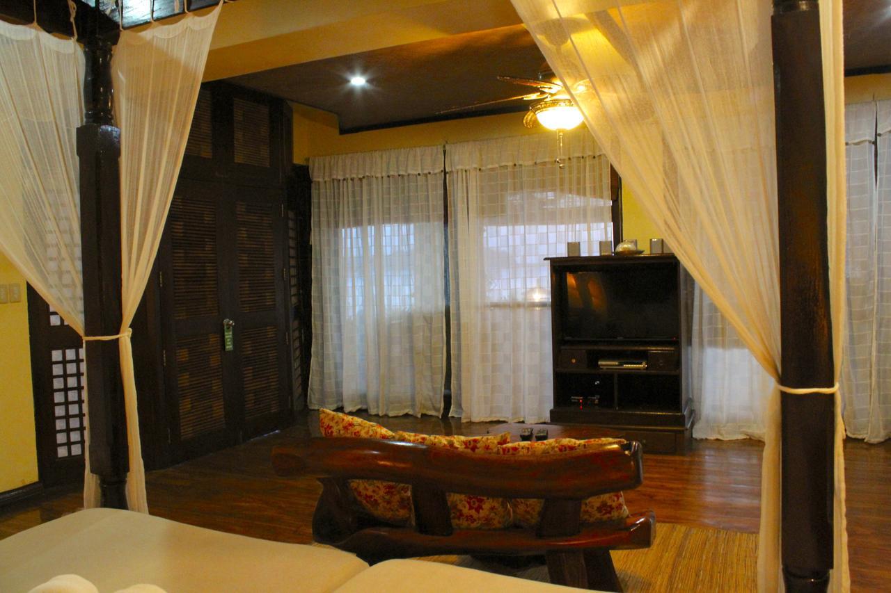 Nabulao Beach Resort Hinoba-an Esterno foto