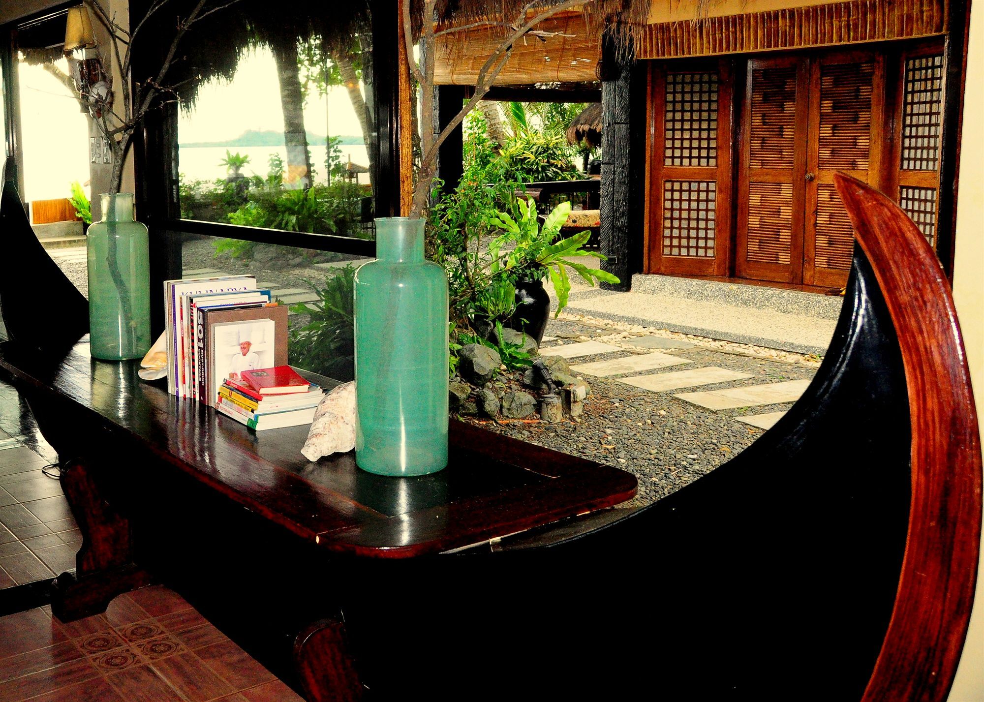 Nabulao Beach Resort Hinoba-an Esterno foto